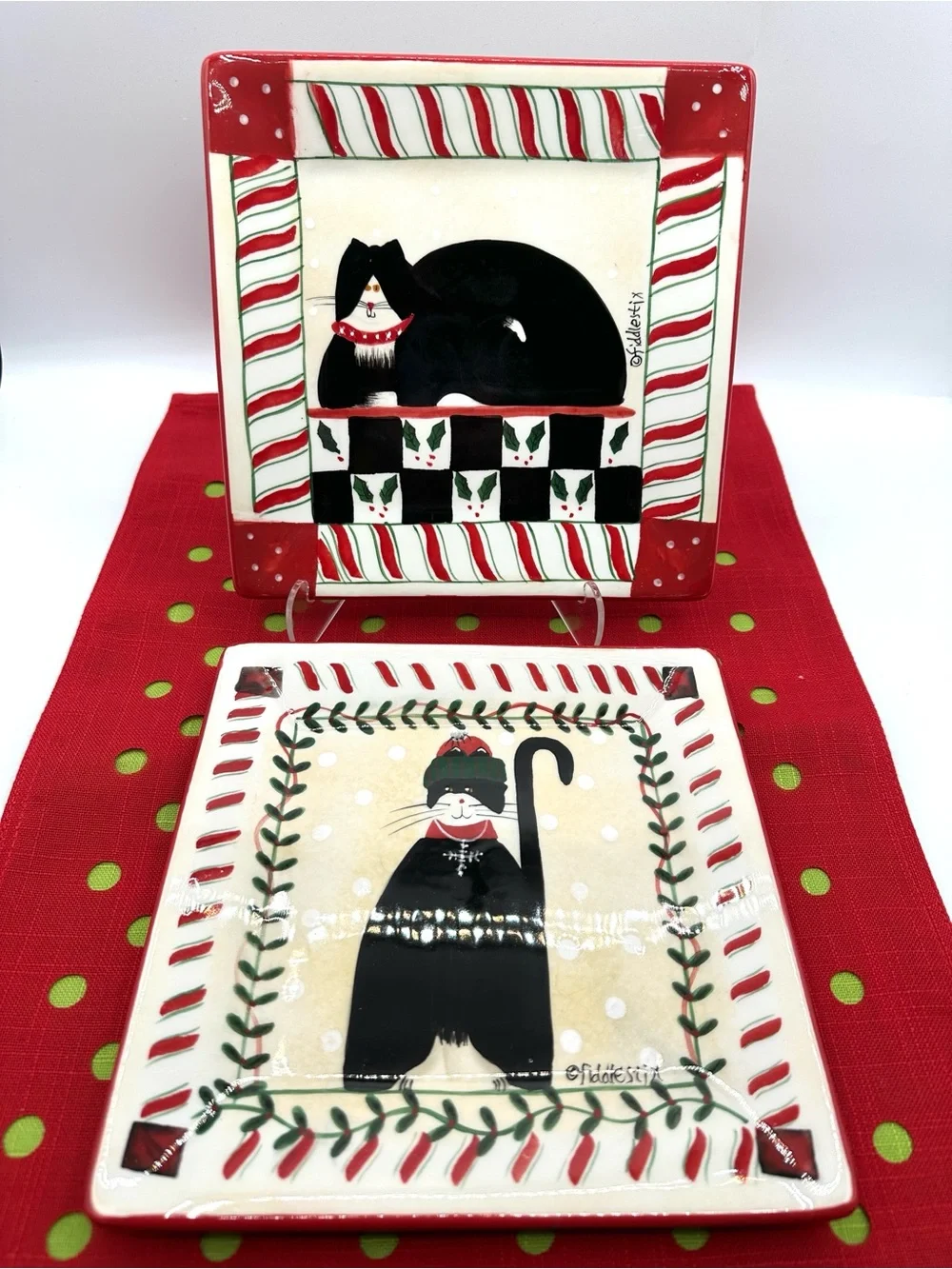 Oneida Christmas Candy Cane Cats. Dessert plates 8 x 8”